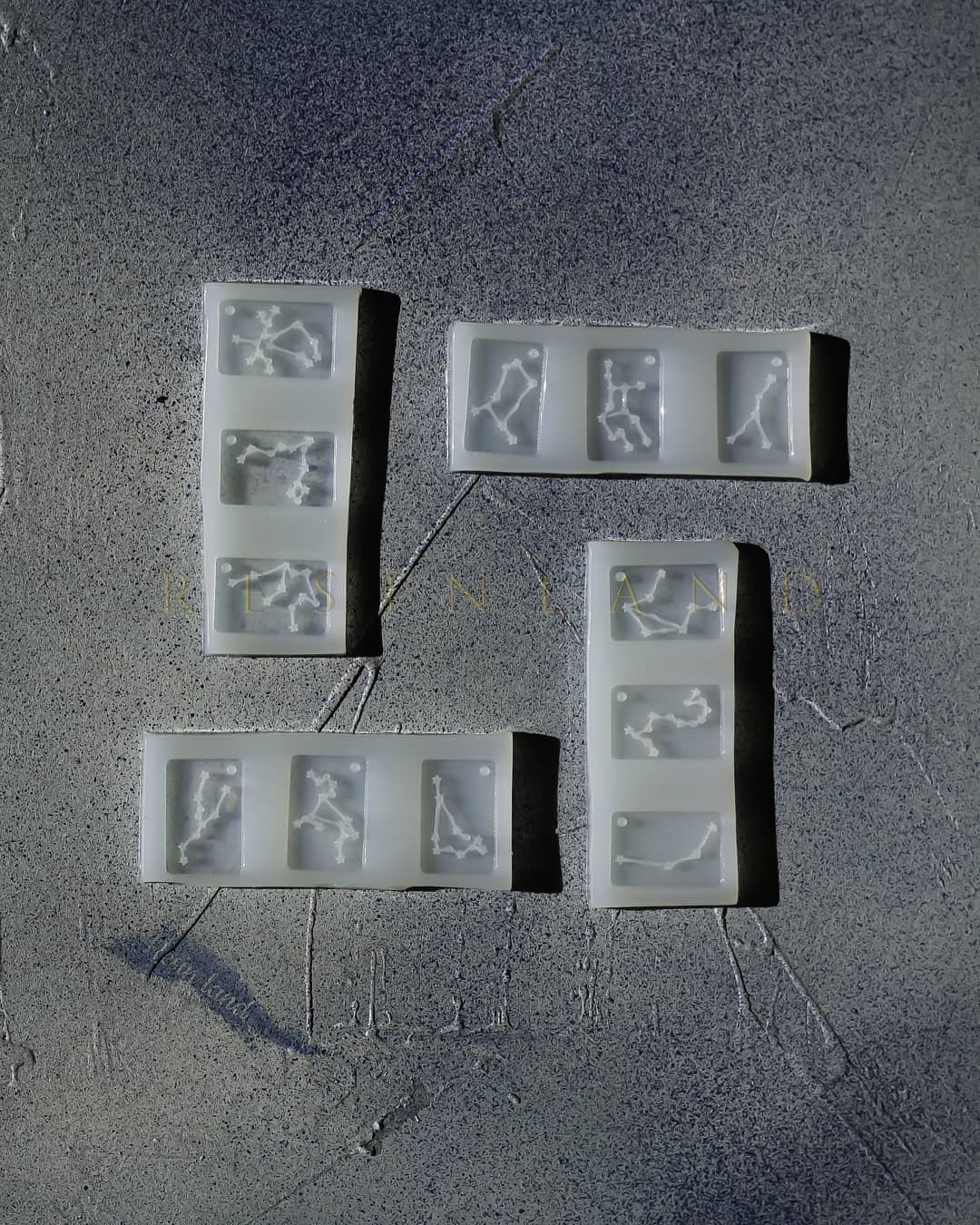  آویز ماه تولد