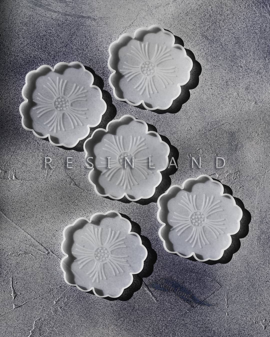  سِت زیرلیوانی و سینی شکوفه(طرح 2)