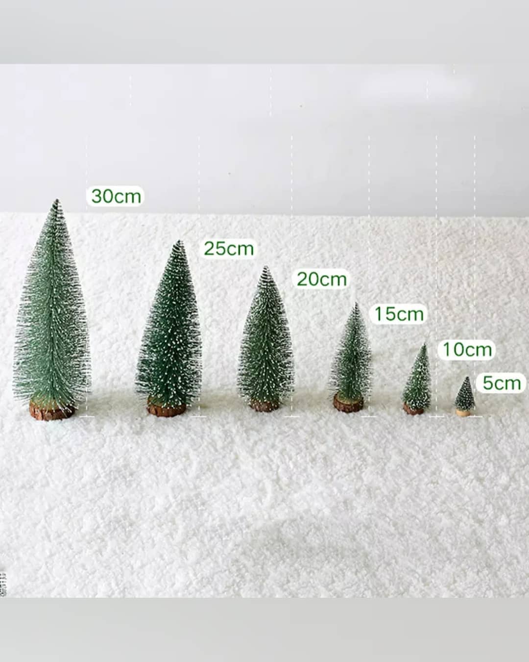 درخت کاج (سایز 15CM)