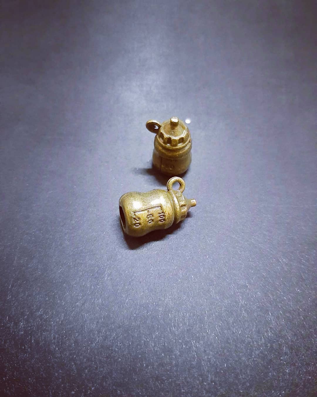 شیشه شیر بچه برنزی