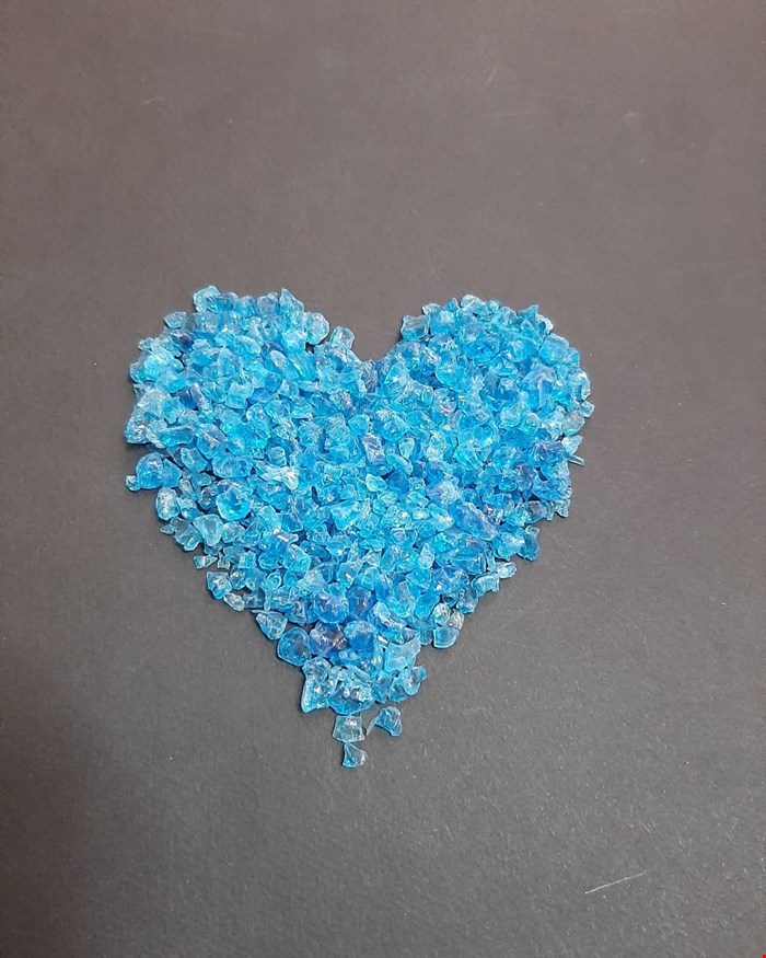 سنگ شیشه ای(آبی و آبی لاجوردی)